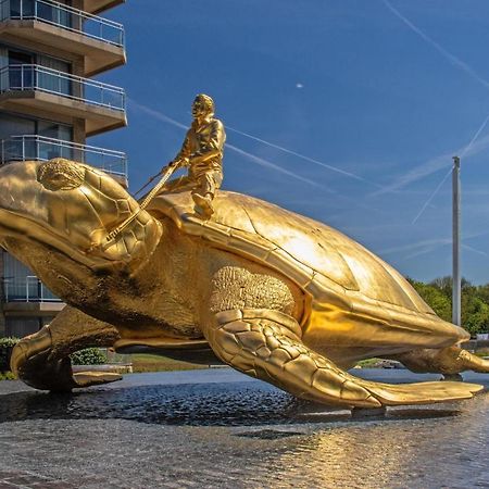 니우포르트 Penthousestudio Gaudi Met Zonneterras En Zicht Op Zee 아파트 외부 사진